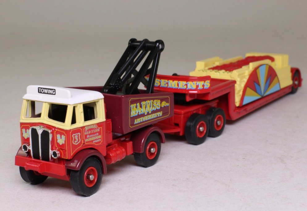 AEC MAMMOTH & LOAD GREATEST SHOW ON EARTH HARRIS'S AMUSEMENTS 1:76  -BOXED 