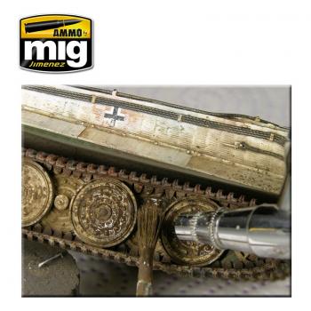 AMMO by Mig AMIG1402 Fresh Mud