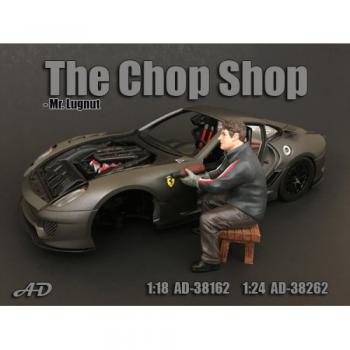 American Diorama AD-38262 Chop Shop Set - Mr. Lugnut