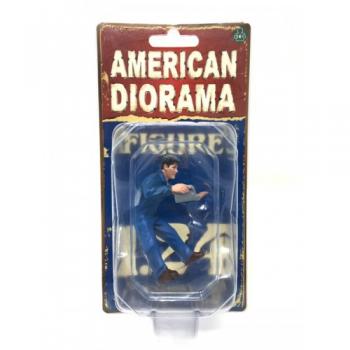 American Diorama AD-77499 Mechanic - Doug Filling Oil