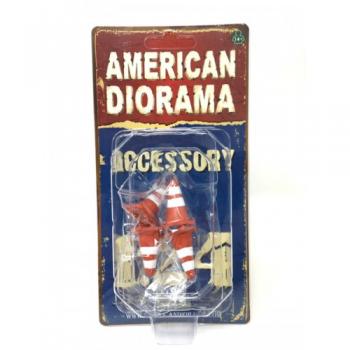 American Diorama AD-77532 Traffic Cones x 4