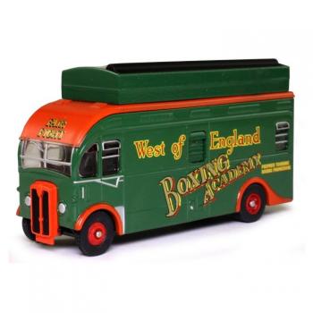 Atlas Editions HU10 AEC Harrington Horsebox