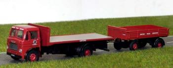 B-T Models DA99 Leyland Beaver and Trailer