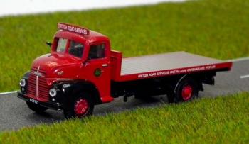 B-T Models DB03 Leyland Comet