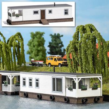 Busch 1441 Houseboat