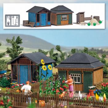 Busch 1617 Summerhouse Set 2