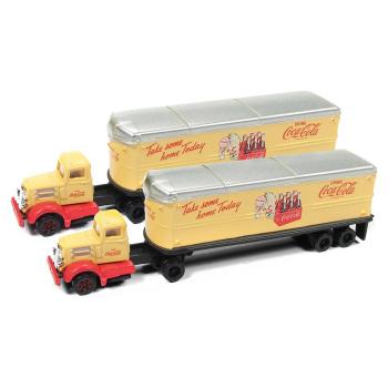 Mini Metals 51177 Tractor with Trailer x 2