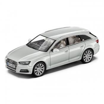Dealer Models 5011504213 Audi A4 Avant 2015