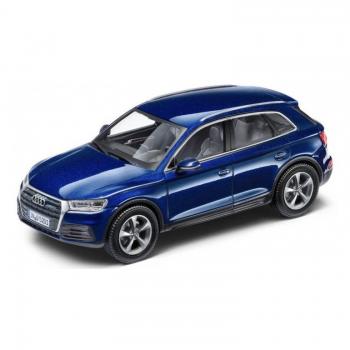 Dealer Models 5011605632 Audi Q5 2016