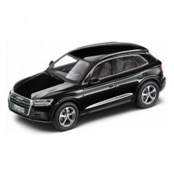 Dealer Models 5011605633 Audi Q5 2016