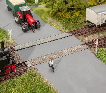 Faller 120243 Unprotected Level Crossing