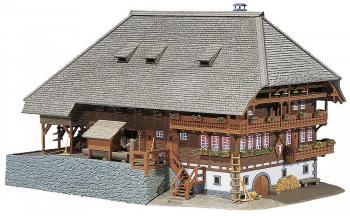 Faller 130366 Black Forest Farmyard