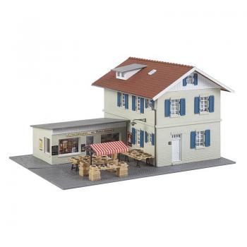 Faller 131375 House with Shop
