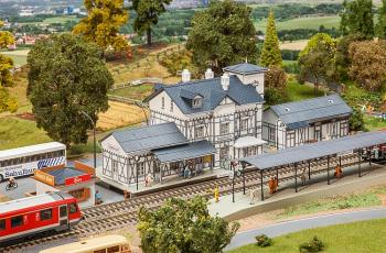 Faller 190060 Railway Station Set