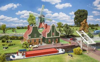 Faller 190653 Dutch Village Set