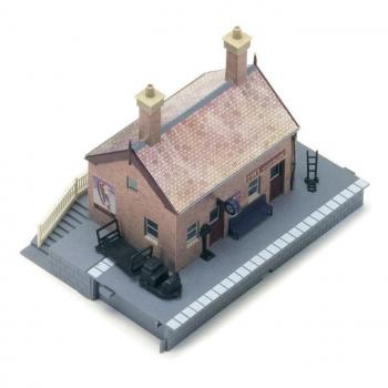 Hornby R8001 Waiting Room