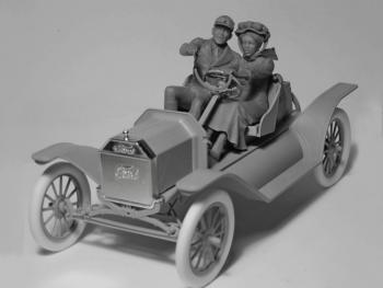 ICM 24026 Model T 1913 + Drivers