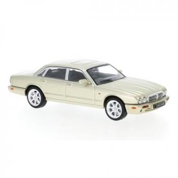 IXO Models CLC346N Jaguar XJ 8 1998