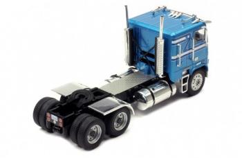 IXO Models TR046 Freightliner FLA 1993