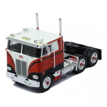 IXO Models TR097 Peterbilt 352 Pacemaker 1979