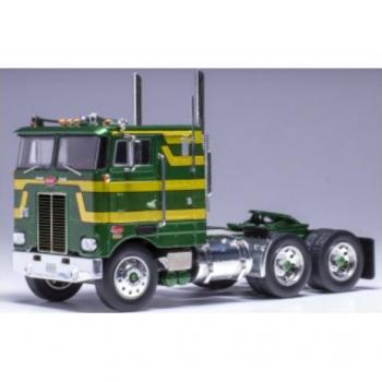 IXO Models TR184 Peterbilt T 352 Pacemaker 1979