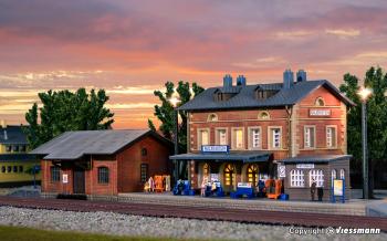 Kibri 37396 Railway Station