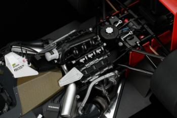 Meng Model RS-004 McLaren MP4/4 1988
