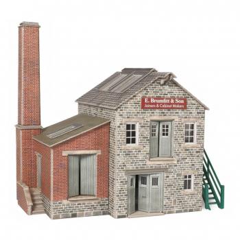 Metcalfe PO286 Ramshackle Workshop