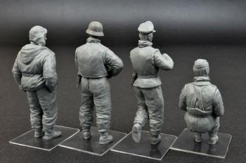 MiniArt 35280 German Tank Crew x 4 1943