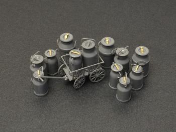 MiniArt 35580 Milk Cans with Cart