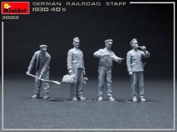 MiniArt 38012 Railroad Staff 1930-40s