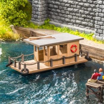 Noch 14437 House Boat