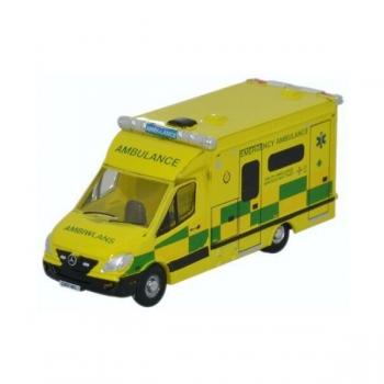 Oxford Diecast NMA001 Mercedes Ambulance