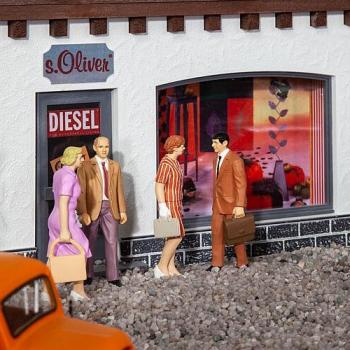 Pola G 331504 Passersby x 4