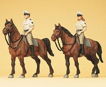 Preiser 10389 German Police on Horseback