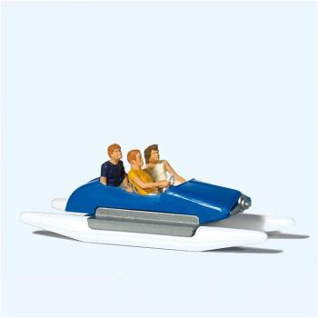 Preiser 10682 Family in Pedal Boat (1)