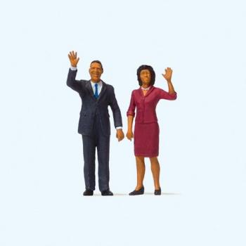 Preiser 28144 Waving Couple