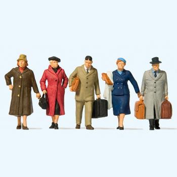 Preiser 65365 Walking Passengers