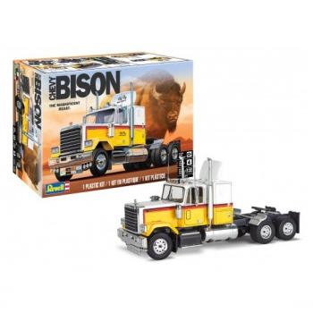 Revell 17471 Chevy Bison Semi Truck