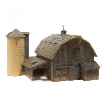 Woodland Scenics BR4932 Weathered Barn - Ready Made