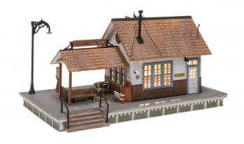 Woodland Scenics BR4942 The Depot - Ready Made